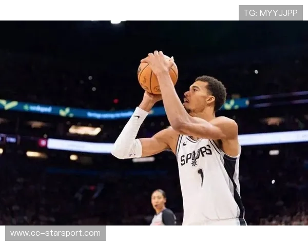 马刺126-119力克鹈鹕，文班亚马持续高效，12年马刺队