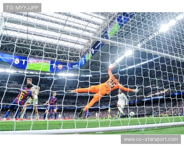 马德里德比大战精彩纷呈，皇马迎战巴萨！，这次比赛皇家马德里队打败了巴塞罗那队得了冠军